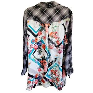 Tolani Collection 2X Womens Neisy Tunic Top Black Floral Boho Rolltab Sleeve NWT